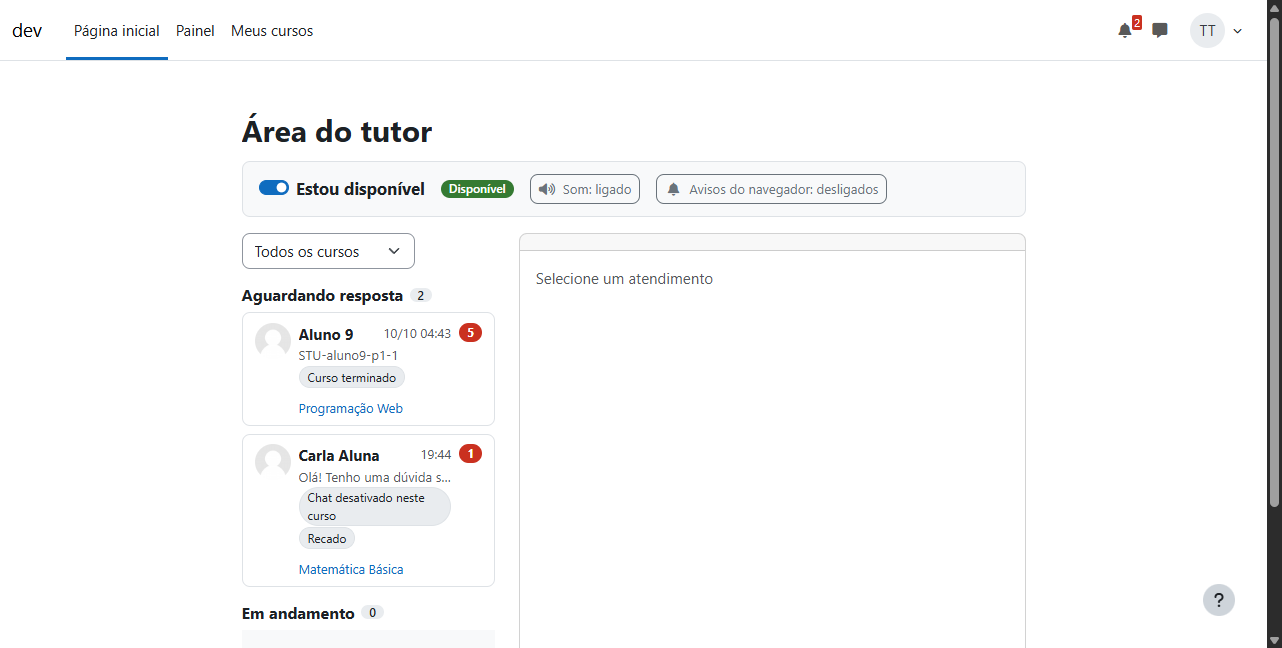 Lista do tutor com as marcas "Curso terminado" e "Chat desativado neste curso"
